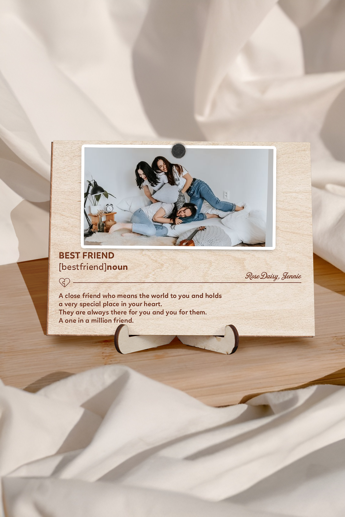 Customized Friend Photo Frame with Picture Name from Friends, Personalized Besties Love You Forever Picture Frame for Best Sisters Living Room